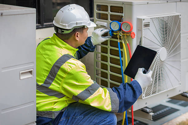Professional Hvac technician working in Junction City, OH